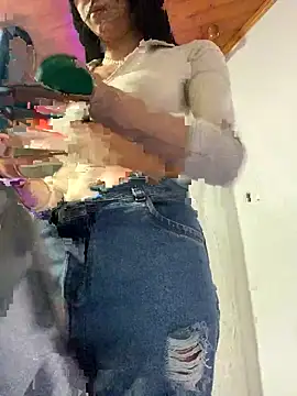 Hilary pinkk online show from 10, 2, 2025