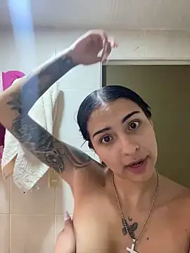 Hilary pinkk online show from 22, 9, 2025