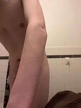 tallnerdyguy online show from 7, 2, 2025