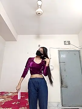 Tisha-01 online show from 11, 4, 2026