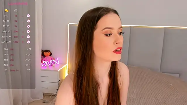 Snapshot of Emeli_Love chatting on 12, 12, 2024 Emeli Love online show from 12, 12, 2024