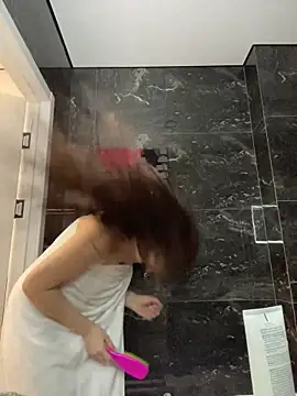 CurlyLara online show from 10, 11, 2025