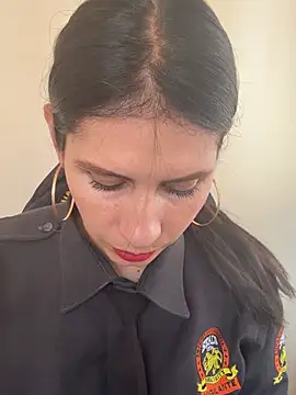 Snapshot of Alysson-- chatting on 19, 1, 2026 Alysson-- online show from 19, 1, 2026