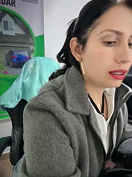 Snapshot of Alysson-- chatting on 2, 5, 2026 Alysson-- online show from 2, 5, 2026