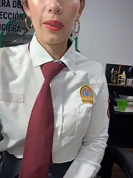 Snapshot of Alysson-- chatting on 19, 5, 2026 Alysson-- online show from 19, 5, 2026