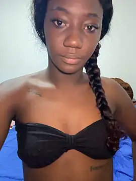 Khenta Michells online show from 15, 4, 2026