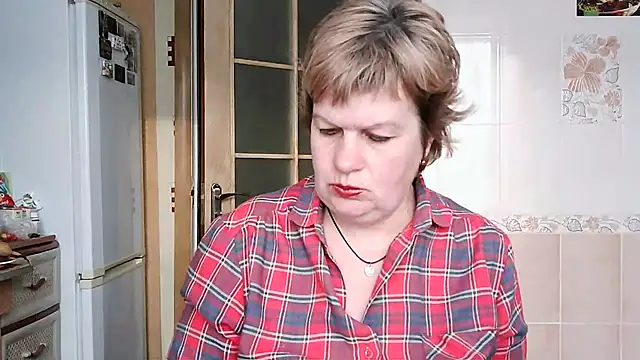 Ettie Tonia online show from 1, 3, 2025