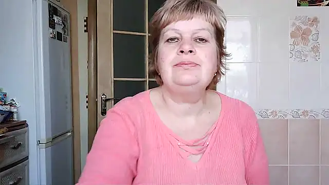 Ettie Tonia online show from 5, 3, 2025