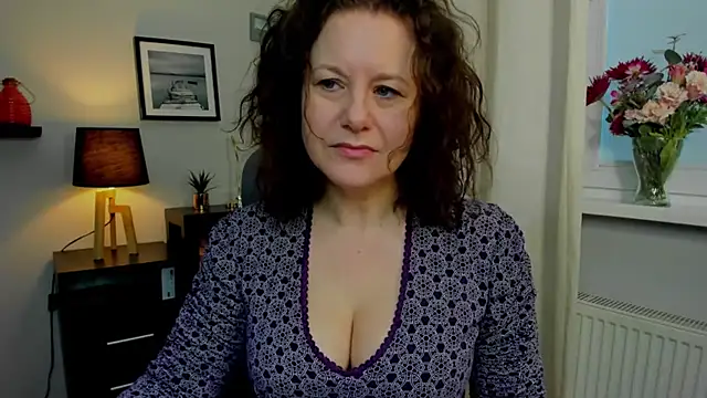 Snapshot of OLIVIA_lux chatting on 20, 2, 2025 OLIVIA lux online show from 20, 2, 2025