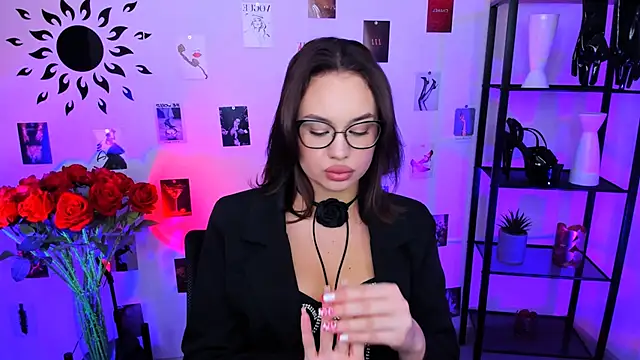 JaneWyatt online show from 11, 3, 2025