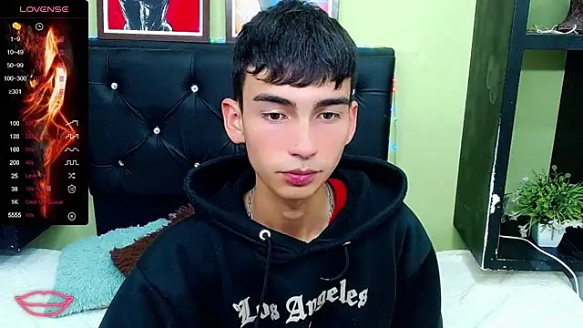 ttimy x boy online show from 20, 2, 2025