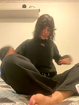 magalunabb online show from 9, 10, 2025