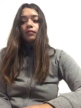 Snapshot of Miss_oliviaa chatting on 5, 3, 2025 Miss oliviaa online show from 5, 3, 2025