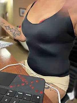 TSfem online show from 22, 7, 2026