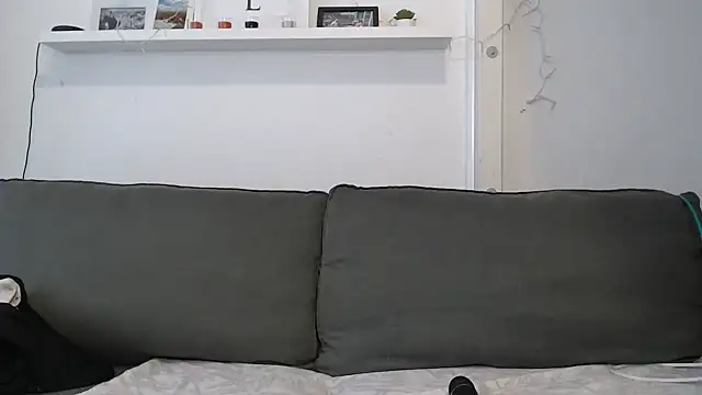 IntiMia online show from 12, 3, 2025