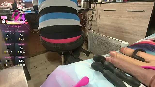 misteryman1956 online show from 17, 12, 2025