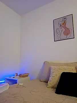 VictoriaEvaans  online show from 25, 9, 2025