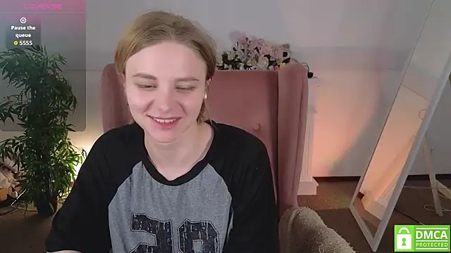 Snapshot of MirraBellanta chatting on 18, 5, 2026 MirraBellanta online show from 18, 5, 2026