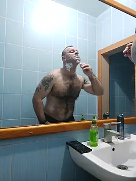 Crek666 online show from 5, 3, 2026