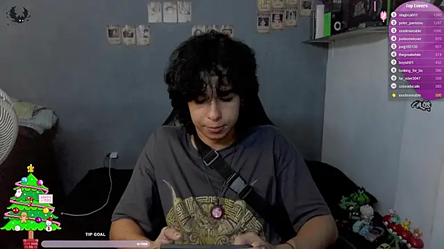 Snapshot of kairozz chatting on 12, 12, 2024 kairozz online show from 12, 12, 2024