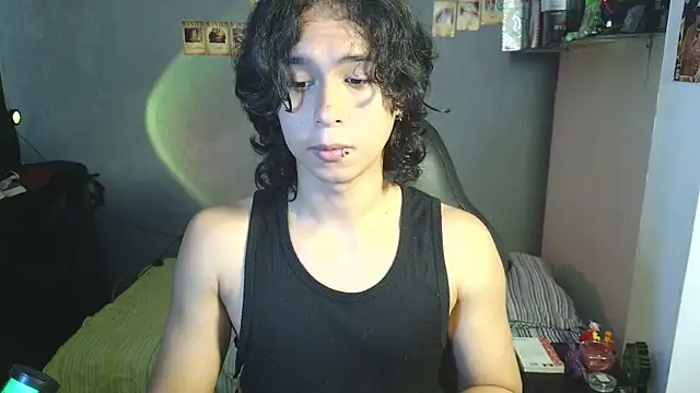 Snapshot of kairozz chatting on 7, 3, 2025 kairozz online show from 7, 3, 2025