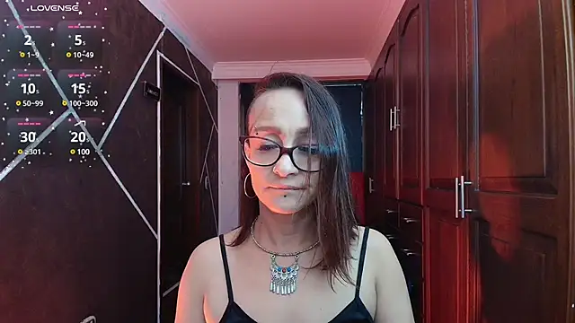 NatashaMason  online show from 6, 1, 2025