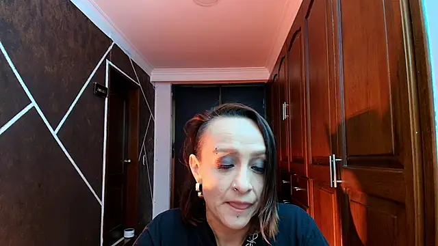 NatashaMason  online show from 11, 2, 2025