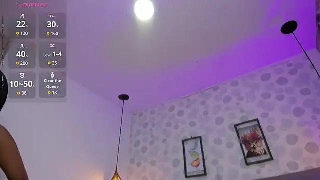 nicole  parker1 online show from 16, 4, 2026