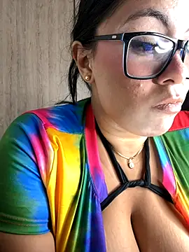 linatarens online show from 5, 10, 2025