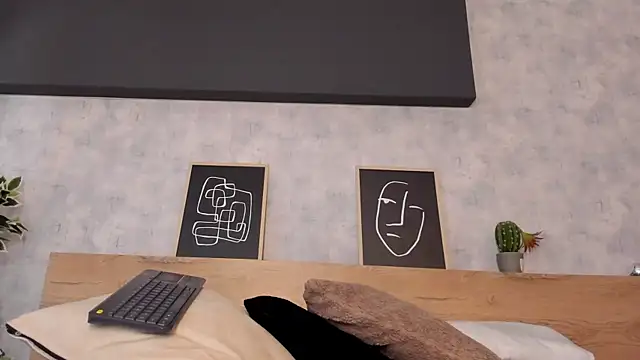 karina gomez 18 online show from 2, 4, 2026