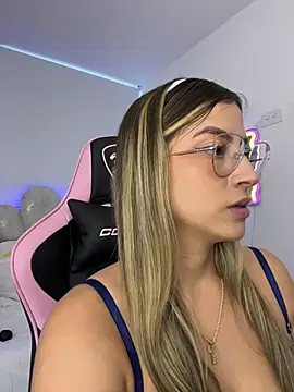 Issabela G1 online show from 28, 2, 2026