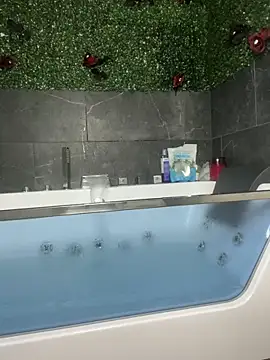 Luluof online show from 11, 2, 2025