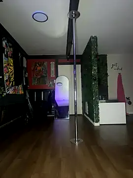 Luluof online show from 2, 10, 2025