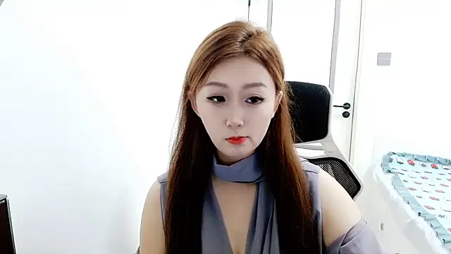 zhenzhen999 online show from 2, 11, 2025