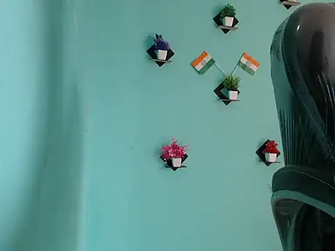 Yashi online show from 22, 2, 2025