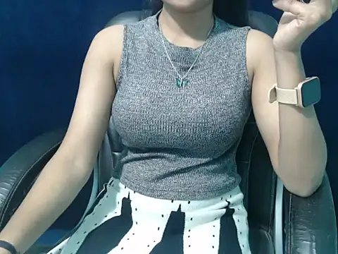 Yashi online show from 3, 12, 2025