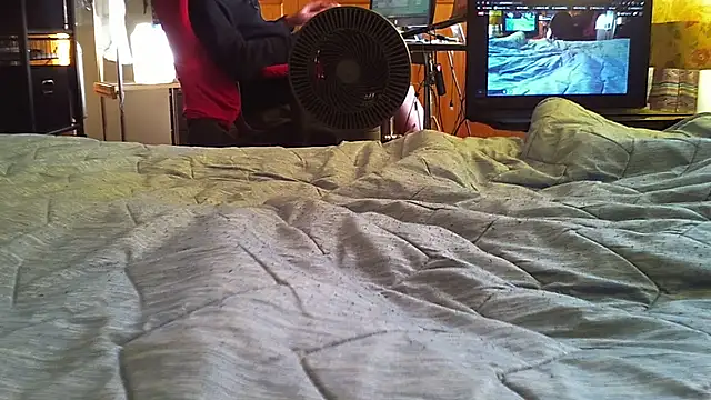 Snapshot of qoooqing67 chatting on 9, 11, 2025 qoooqing67 online show from 9, 11, 2025