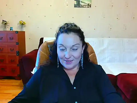 Alice3694 online show from 28, 9, 2025