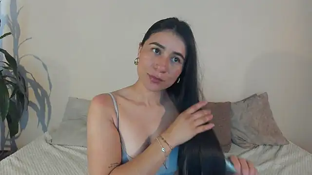 ChloeTurner  online show from 2, 2, 2025