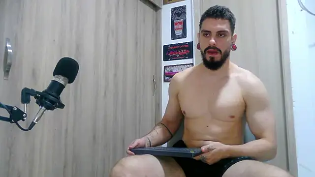 Aaron kwok28 online show from 11, 11, 2025