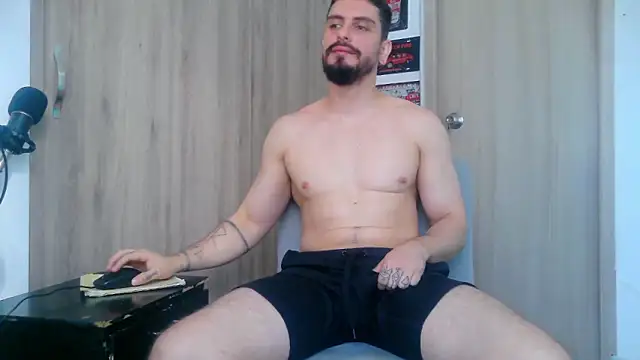 Aaron kwok28 online show from 17, 11, 2025