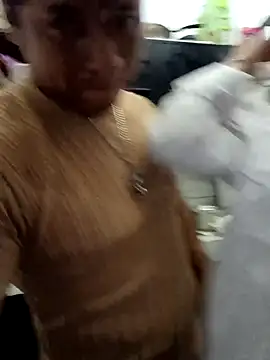 Snapshot of chicafresaxx chatting on 29, 12, 2024 chicafresaxx online show from 29, 12, 2024