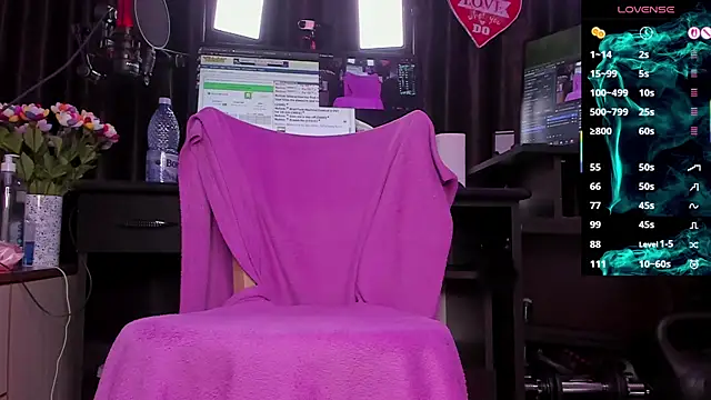 Raissa sky26 online show from 3, 10, 2025