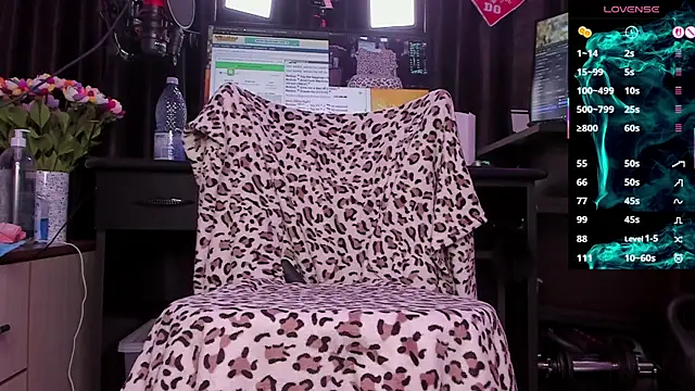 Raissa sky26 online show from 31, 10, 2025