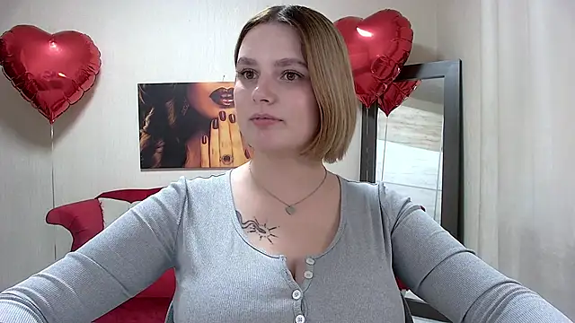 Snapshot of DianeMills chatting on 22, 2, 2025 DianeMills online show from 22, 2, 2025