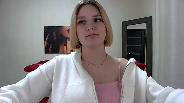 Snapshot of DianeMills chatting on 23, 3, 2025 DianeMills online show from 23, 3, 2025