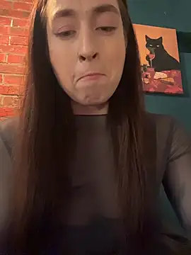 Holly Play online show from 29, 5, 2026