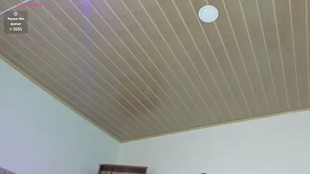 Coquette Johnson online show from 26, 1, 2025