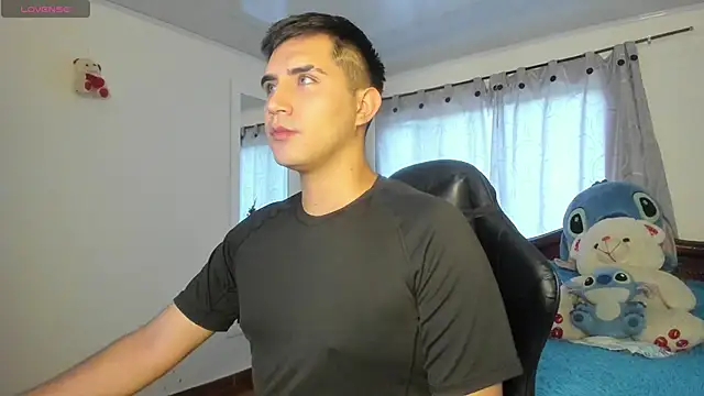 Chris Maddox online show from 6, 12, 2024