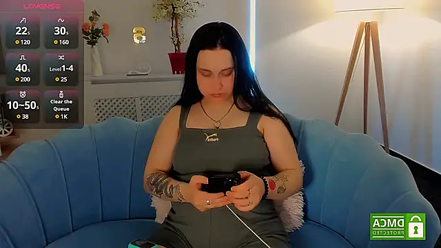 Snapshot of Dolly__Queen_ chatting on 21, 2, 2025 Dolly Queen online show from 21, 2, 2025